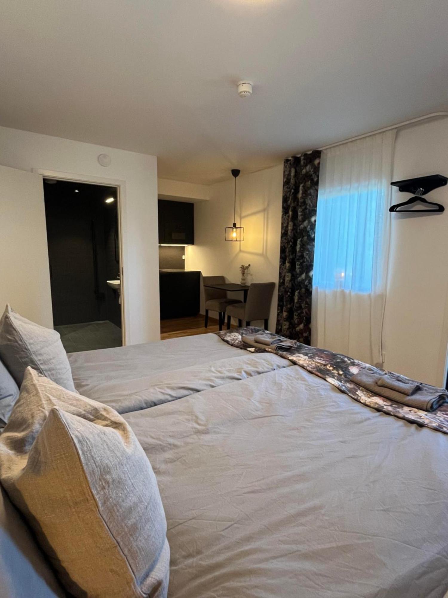 Brukshotellet Ekeby  Exteriör bild